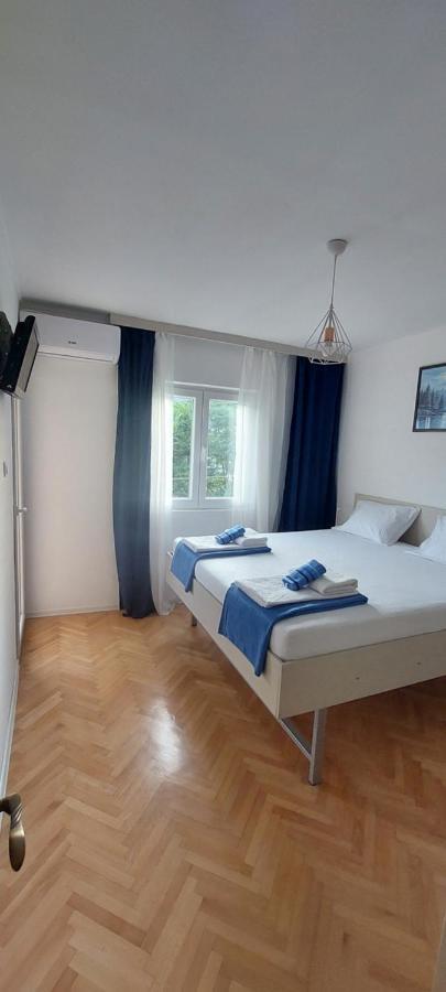 Animil 1 Apartment Kotor Luaran gambar